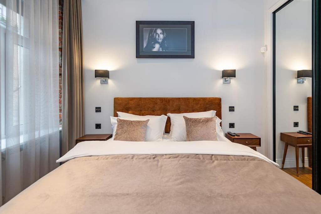 Quality 1 Bd Old Town By Domvia Leilighet Kaunas